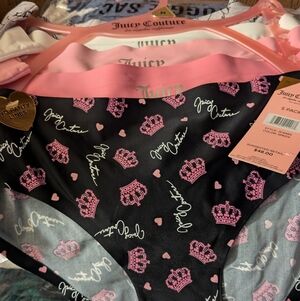 Juicy Couture Size Medium